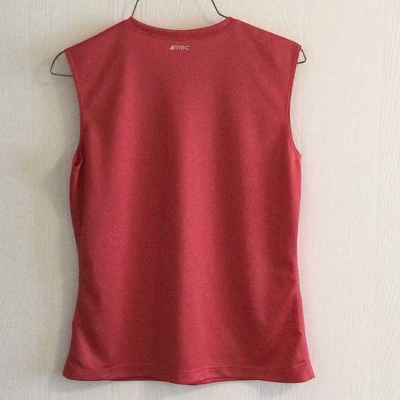 MEC Lightweight Running Tank - Picture 3 of 10